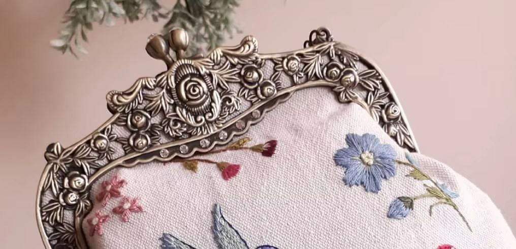 Lost in Vintage Floral Clasp P - Women'S Accessories Purse recensie en prijs